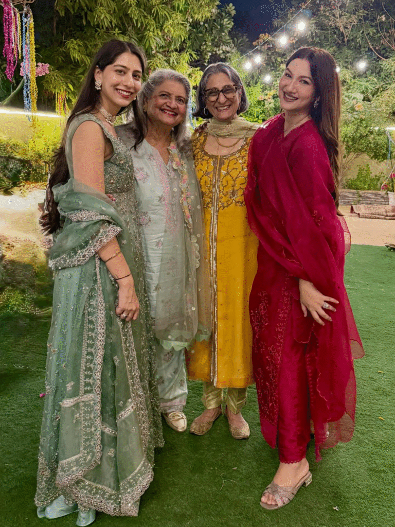 11 Gemini AI Headshot Maker for LinkedIn | Studio-Quality Portrait Conversion